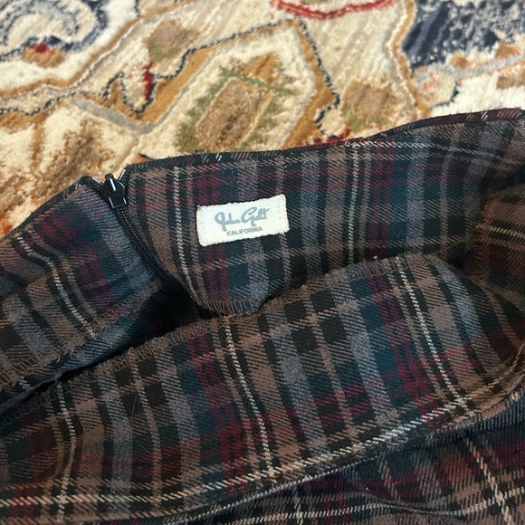 Brandy Melville John Galt Cara Skirt in Brown Plaid - Picture 3 of 6